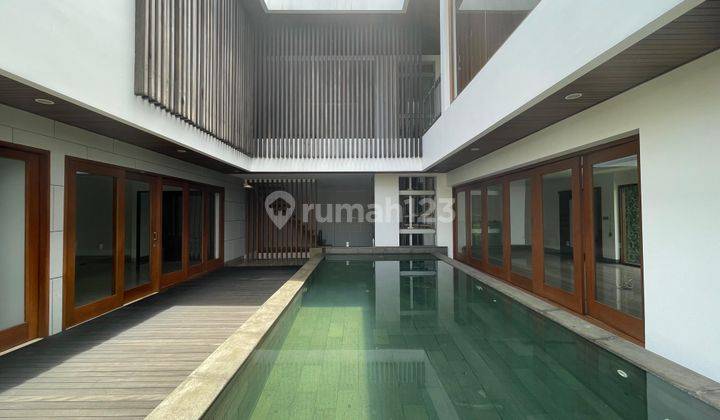 Rumah Modern Tropis Mewah di Gedung Hijau Pondok Indah Super Keren 1