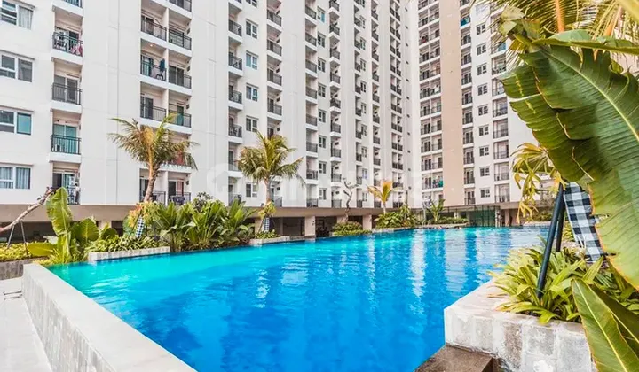 Cinere Resort Apartment - Strategic Unit, Pool View, Best Price