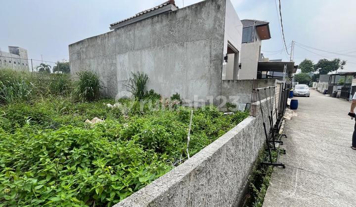 Strategic Land in Pengasinan, Depok - Ready to Build Your Dream Home!