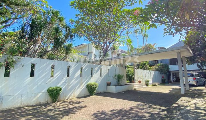 Luxury House Strategic Location in Andara - Special Price 2