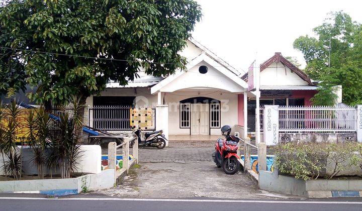 Rumah SHM di Jalan Patiunus Kondisi Bagus Hadap Barat 3