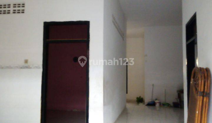 Rumah SHM di Jalan Patiunus Kondisi Bagus Hadap Barat 8