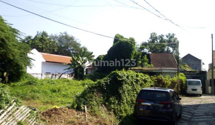Tanah Dijual di Jl. Veteran 0 jalan 598 m² SHM 7
