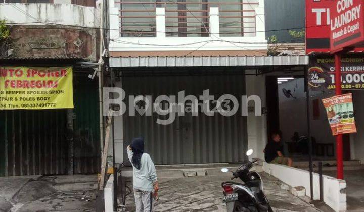 3 FLOOR SHOP IN MONANG MANING DENPASAR 1