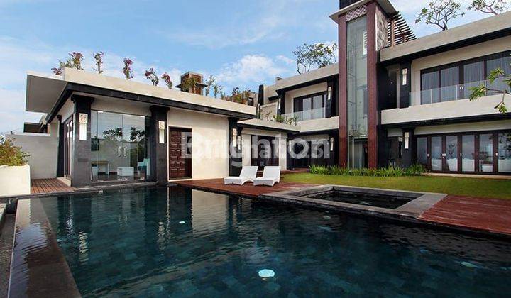 VILLA SULTAN DENGAN OCEAN VIEW DI JIMBARAN 1