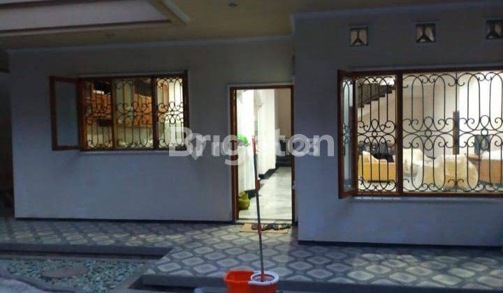 SPACIOUS 5 BEDROOM HOUSE NEAR LIVING WORLD MALL IN WEST DENPASAR 1