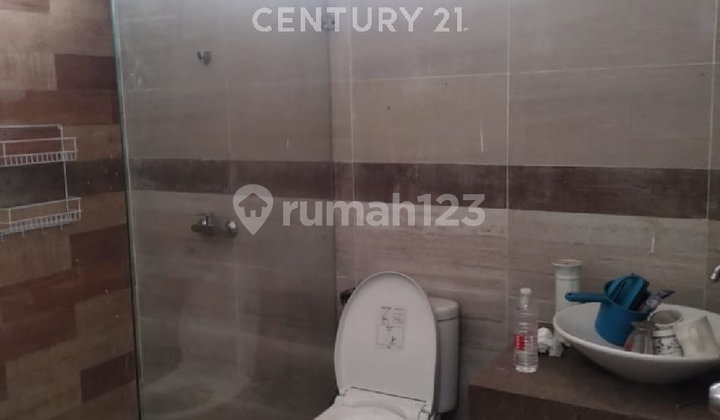 Rumah Kokoh 4 Lantai Dalam Kawasan  Elit Kelapa Gading  2
