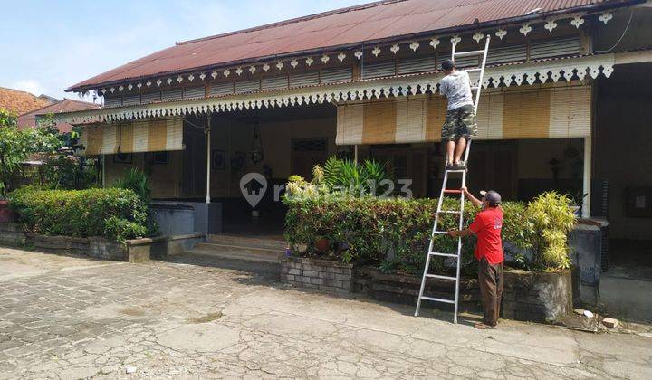 Rumah lama 1888 di tengah kota Yogyakarta  6