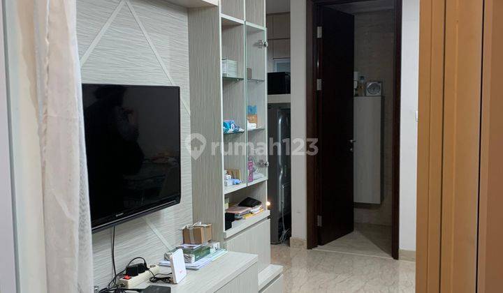 Apartemen 2 Br Private Lift Di Menteng Park 2