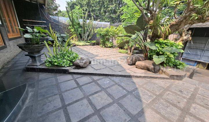 Rumah Megah Asri Bergaya Vila Di Kayu Putih Selatan 2