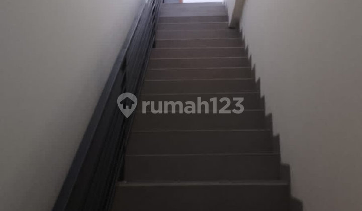 For Rent: 3.5-Story Shophouse in Kuningan CBD, South Jakarta 2