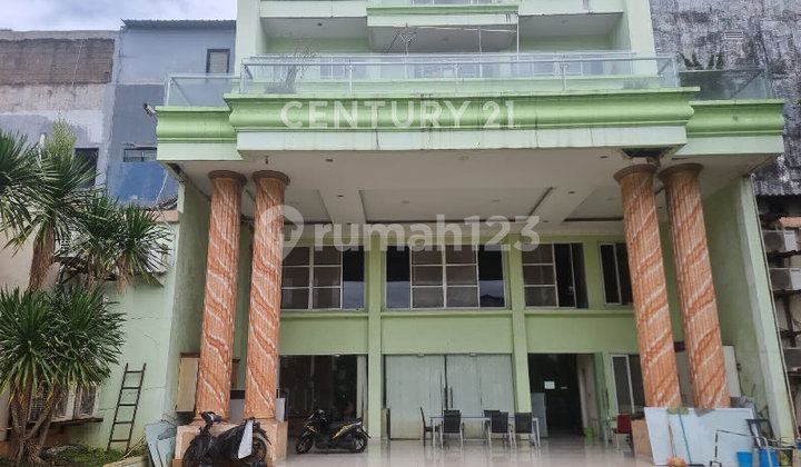 Dijual Ruko Gandeng 3 dengan 4 LT di Jl Besar Kb Jeruk, Jakbar Dijual Ruko Gandeng 3 dengan 4 LT di Jl Besar Kb Jeruk, Jakbar