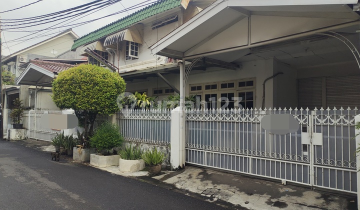 Rumah Termurah Luas 264 Meter, Akses Jalan Lebar, Dalam Komplek Di Rawamangun  2