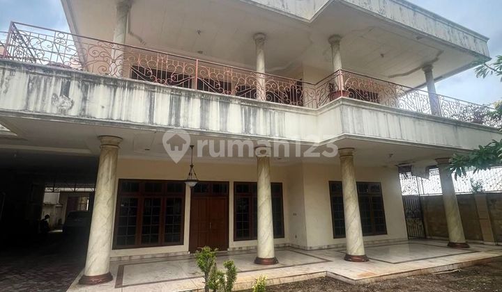Rumah Terluas Cocok Tinggal dan Usaha di Antasari, Jakarta Selatan Rumah Terluas Cocok Tinggal dan Usaha di Antasari, Jakarta Selatan