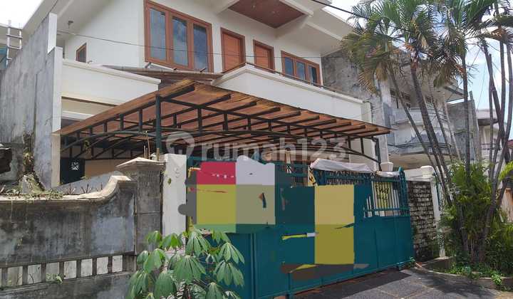 Rumah Bagus 2 Lantai Akses Jalan Lebar Lokasi Premium di Pulomas