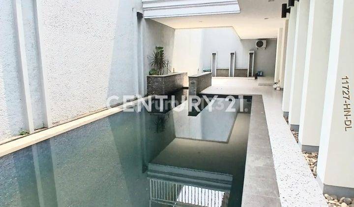 Rumah Modern Classic Siap Huni Ada Kolam Renang Di Bintaro 1