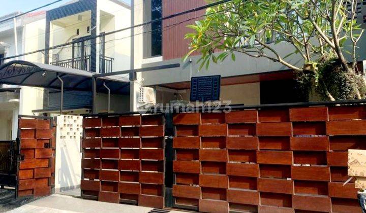 Dijual rumah minimalis modern siap huni di dekat bintaro sektor 1 1