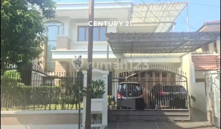 Dijual Rumah Dengan Tanah Luas Di Lebak Bulus