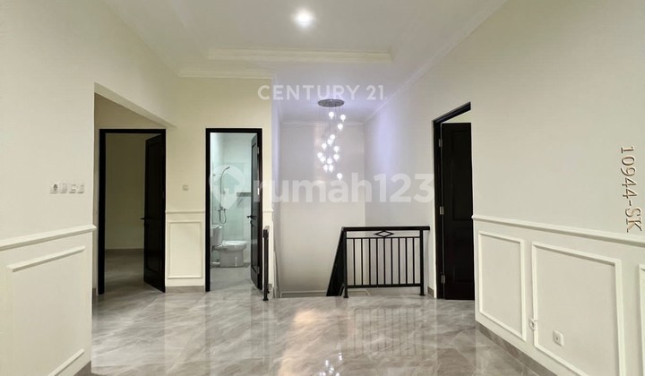 Rumah Brandnew Desain Modern di The Icon Bsd City Tangsel