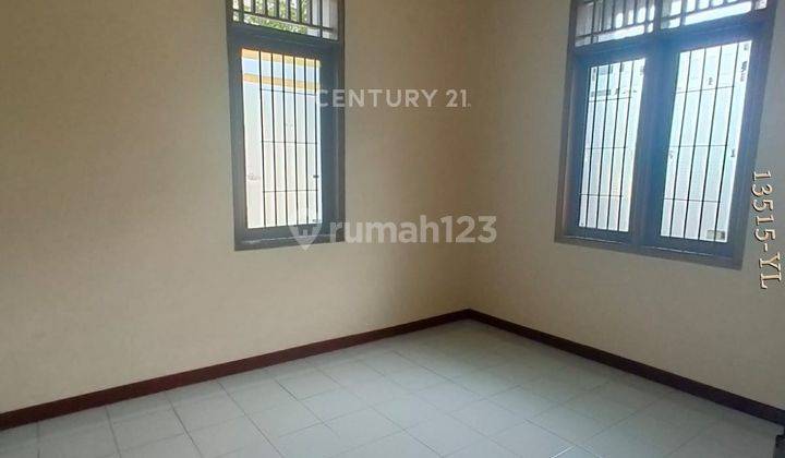 Dijual Rumah Kost Siap Huniposisi Hook Dekat Kampus STAN 2