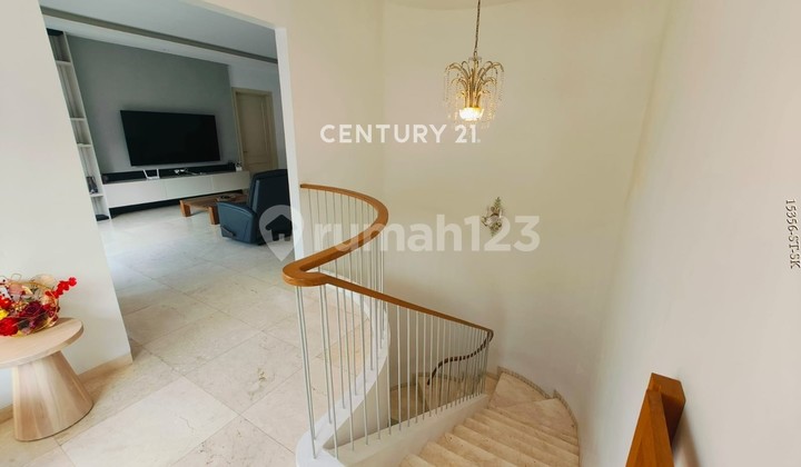 Luxury House for Sale in Elite Area, Sector 7 Bintaro 2