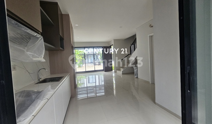 Disewakan Rumah Siap Huni di Emerald Bintaro Sektor 9 2