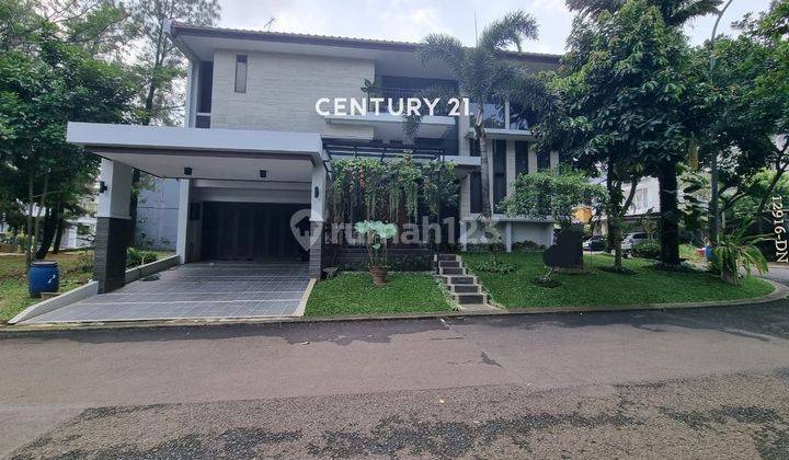 Rumah Mewah Posisi Hoek Asri Dan Nyaman Dalam Cluster Di BSD 1