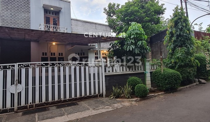 Dijual Rumah 2 Lantai Asri Terawat Di Tangerang Selatan 