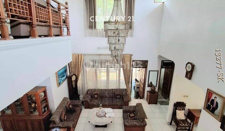 Dijual Rumah Asri Tanah Luas Di Komplek Deplu 2