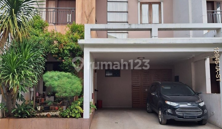 For Sale Inner Town House in Terogong Near Pondok Indah