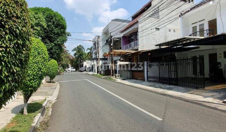 Pondok Indah, Rumah Siap Huni, Jalan Lebar 1