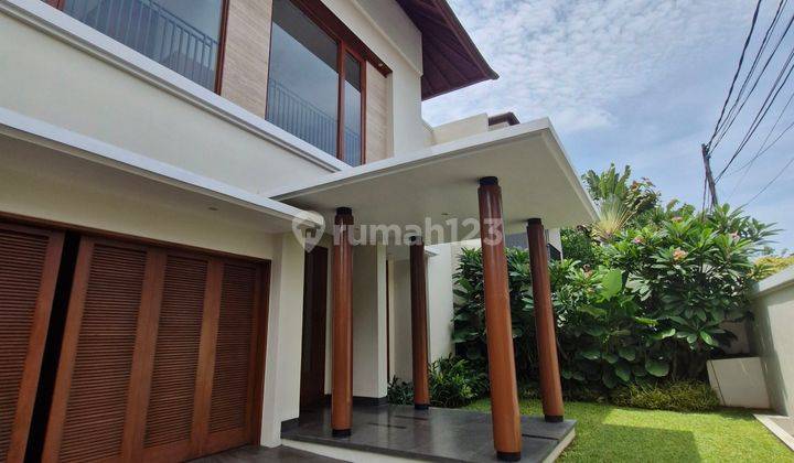 Cipete Selatan, Gaharu, Brand New Luxury House 2