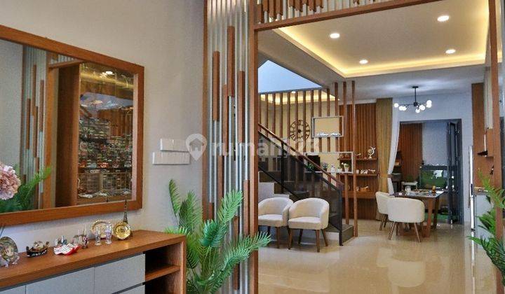 Pondok Indah, Rumah Baru, Siap Huni 1