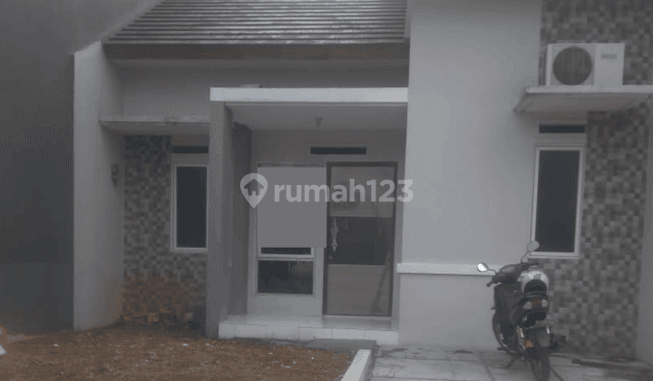 RUMAH DI METLAND TRANSYOGI CILEUNGSI 1