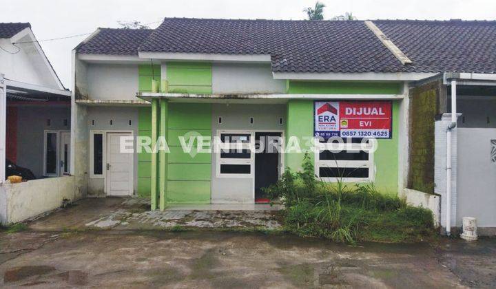 Rumah minimalis di mojosongo boyolali 1