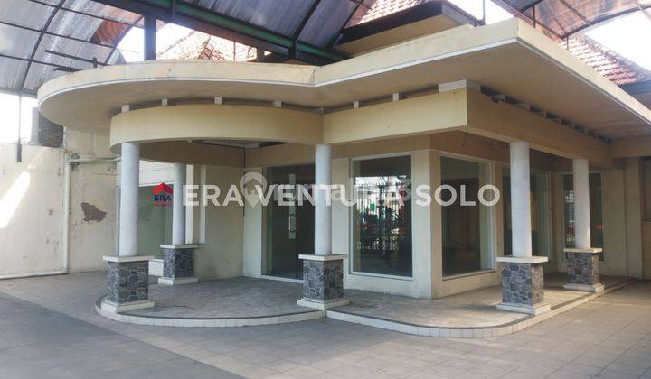 Ruang Usaha Strategis Cocok Untuk Kuliner di Solo 1
