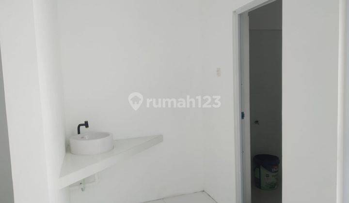 Ruko Baru Siap Pakai di Baturan, Colomadu, Karanganyar  3