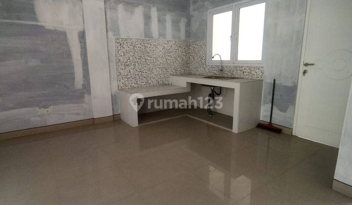 Rumah Minimalis Tengah Kota Solo  2