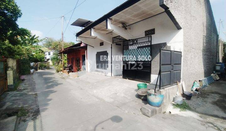 Rumah Kost Tengah Kota Solo, Dekat Denga Lottemart Solo 1