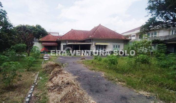 Rumah Strategis Tengah Kota Solo 1