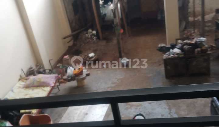 Rumah Strategis Tengah Kota Nusukan solo 2