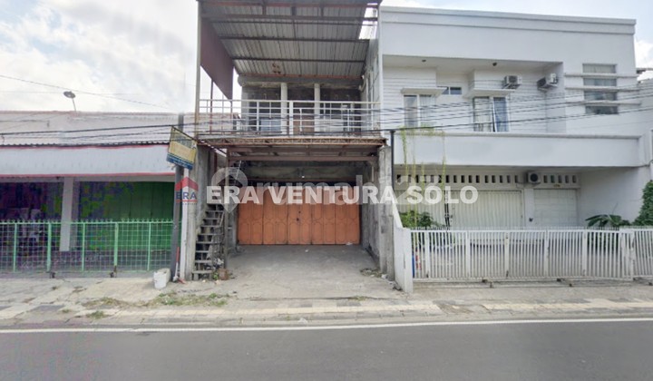 Strategic Ready-to-Use Commercial Building Colomadu 1