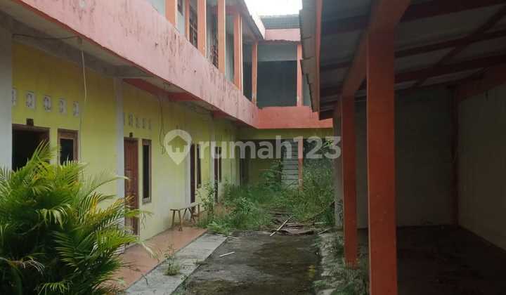 Ruang Usaha Strategis Pinggir Jl. Raya Solo – Semarang