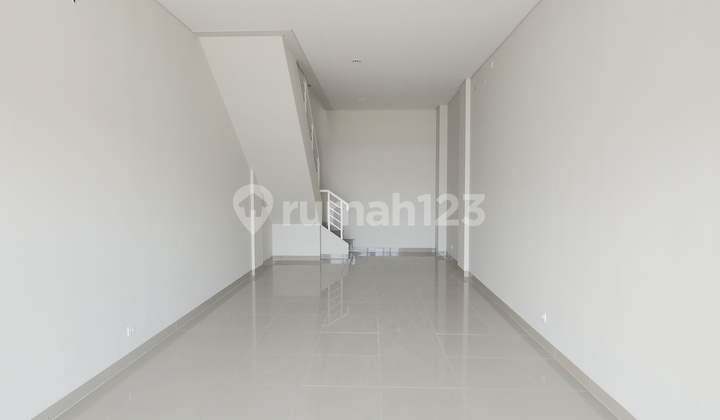 Affordable Shop House Below Market Price Paramount Petals Shop House in Curug Affordable Shop House Below Market Price Paramount Petals Shop House in Curug