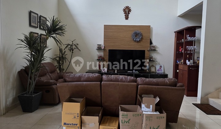 Rumah Alam Sutera 420 M2 Punya Taman Luas 2