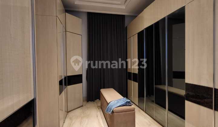 Rumah Mewah Full Furnish di Lokasi Terbaik Alam Sutera 2