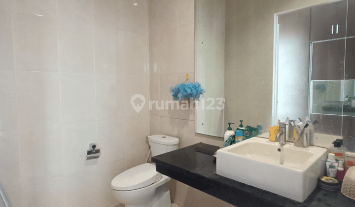 Rumah Bagus 2 Lantai di Kebayoran Residence Bintaro Id 7885  2