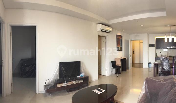 Apartement Lavande Residence 3 Bedroom, Semi Furnished. Lantai Tinggi 1
