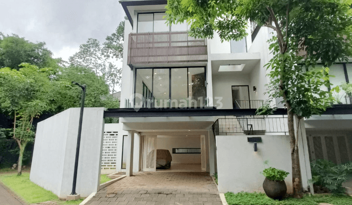 Di Jual Rumah Baru 3 lantai di Serenia Hills (ID9274) 1