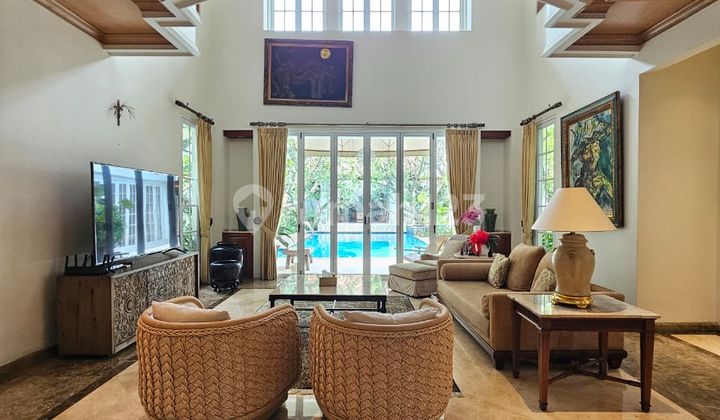 Rumah Mewah Dan Asri Di Kelapa Gading. Id 10551